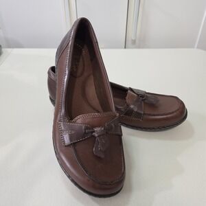 Clarks Womens Ashland Bubble Brown Leather Tassels Slip-on Loafers 7.5M